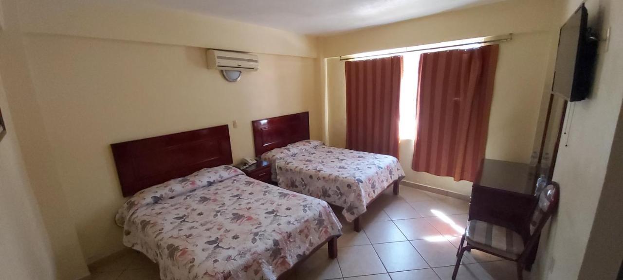 Hotel Real Tasquillo Екстериор снимка
