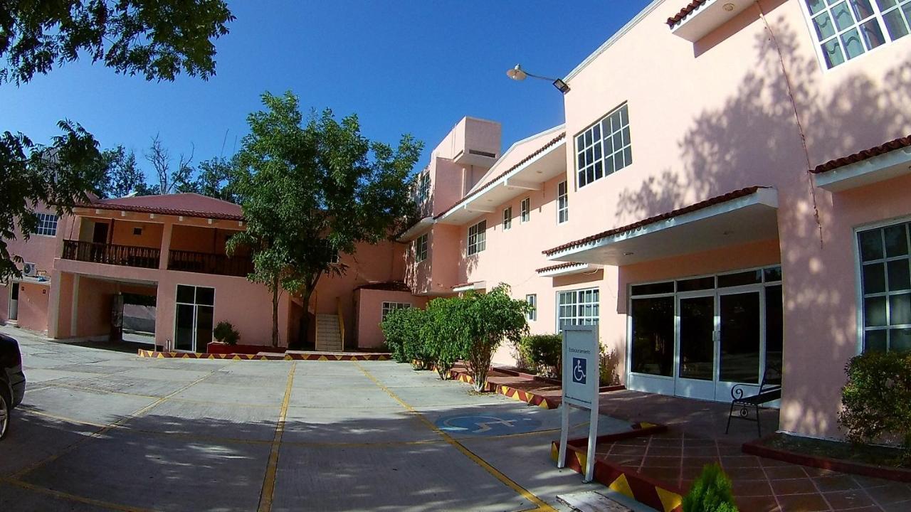 Hotel Real Tasquillo Екстериор снимка